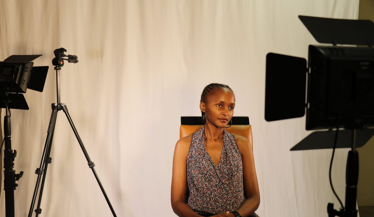 ZaneleTlaka's tweet photo. Book launch prep things. The camera takes some getting used to. 🙈😅 Join us for the virtual book launch of Lethabo and The Coronavirus 19th December. Details coming soon.
#childrenmatter #readingisfundamental #ThaboAndLethabo #ChildrensBooks #author https://t.co/0z5aYuBYOM