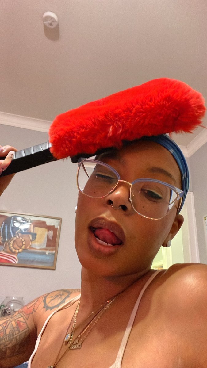 NostalgiaQueen's tweet photo. i got this aftercare paddle from @TheKinkyPeach 
use my code: NOSTALGIAQUEEN94 for 10% off ☝🏽 https://t.co/UMkEIzB7eX