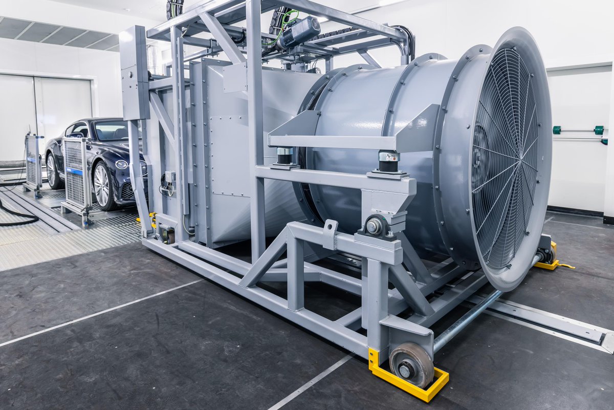 This is Bentley Motors' new £12.5 million Engineering Test Centre in Crewe. Employing 100 people, the facility will enable the British marque to conduct in-house emissions, fuel economy &amp; electric range testing to the highest global standards.bit.ly/BentleyETC  #UKmfg🇬🇧