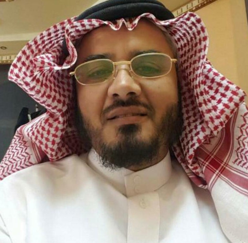 MukhtarDeira's tweet photo. إنا لله وإنا إليه راجعون
لله ماأخذ ولله ما أعطى وكل شيء عنده بأجل مسمى 
انتقل إلى رحمة الله الواسعة  شيخنا وفقيدنا الغالي
#مشرف_الشهري  
كم له من أيادي بيضاء على طلاب العلم بنشر البحوث و الرسائل العلمية و رفع الكتب 
غفر الله  لك وجعل ما أصابك كفارة ورفعةلك 
اللهم اغفر له وارحمه https://t.co/bynAqwajKU