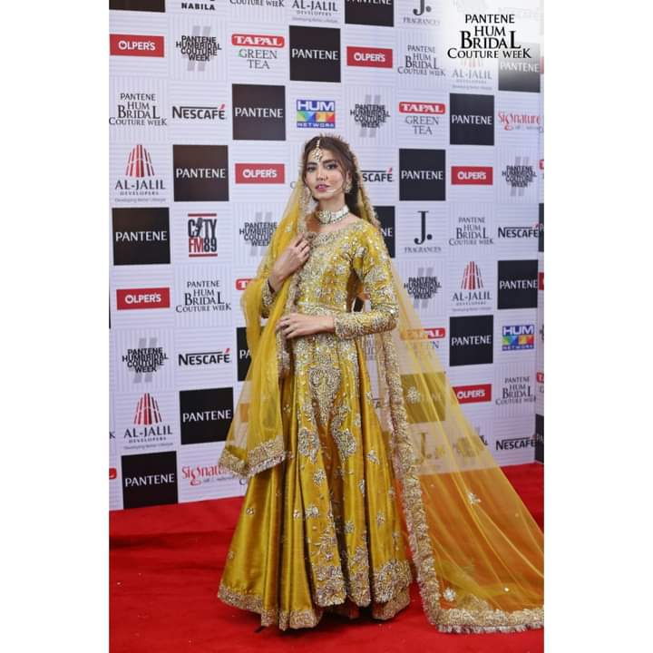 #Highlights | Moments From The Red Carpet Of Pantene HUM Bridal Couture Week 2021 Day 3!

Stay Tuned For More Updates!
 
#PanteneHUMBridalCoutureWeek #MoreOpenHairDays #PHBCW21 #HBCW 
#HUMTV