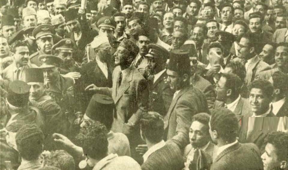 ZallandAbubaker's tweet photo. پخوانی پاچا محمد ظاهر شاه د مصر په الازهر مدرسه کې، ۱۹۵۰ع
د الازهر پوهنتون/مدرسه۵۰۰کاله مخکې جوړه شوې چې د اسلامي نړۍ تر ټولو پخوانۍ مدرسه ده
Former King Muhammad Zahir Shah at the #Al_Azhar Madrasa in Egypt, 1950.
الملك الأسبق محمد ظاهر شاه في المدرسة الأزهرية بمصر عام۱۹۵۰م https://t.co/3JL3eHmii2