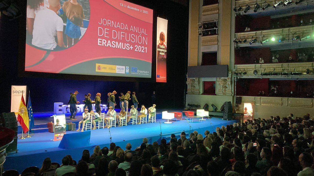 euscnetwork's tweet photo. ✍️🎭 For the texts at the #ErasmusPlus 2021 Event we count on texts by the playwrights @Guadalupe_SaezM Danier Tormo and Mohamed Dourasse https://t.co/VUMSl9pLXO
