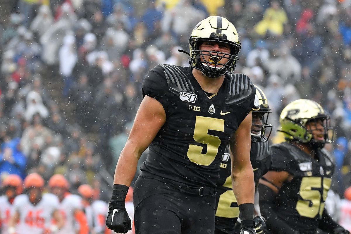 2026_NYGIANTS's tweet photo. Karlaftis is a bit of a tough one from a traits perspective due to less than ideal length. But the film doesn't lie, folks. Karlaftis is an absolute brute off the edge and brings ample power to the table to try to bull his way clear to the quarterback.
#draftnetwork https://t.co/71KHCHOSxy