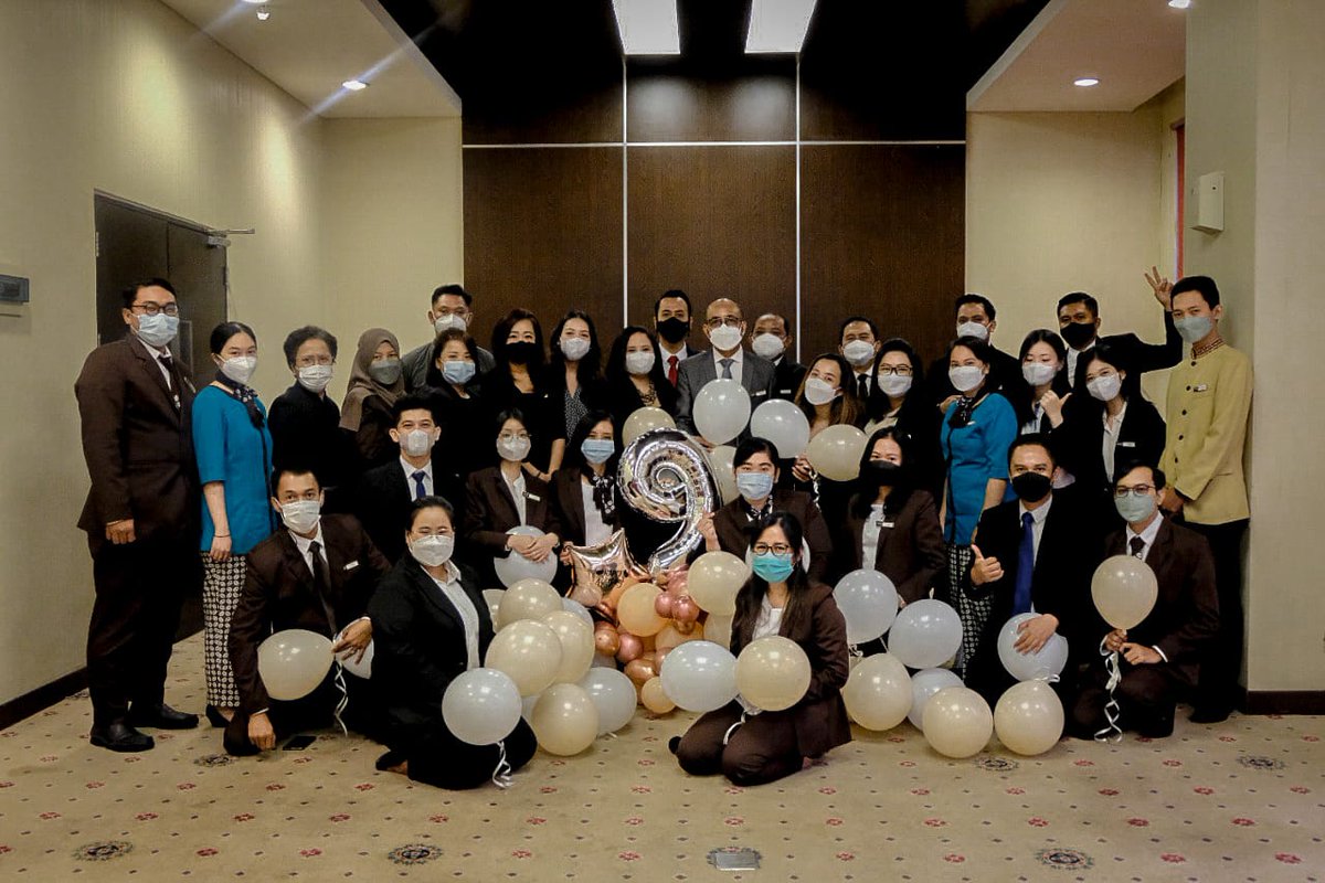 AtriaResidences's tweet photo. Atria Residences Gading Serpong celebrated its 9th Anniversary. We will do our utmost to keep our commitment to provide guests a memorable experience 🎉🥳 https://t.co/GJidOhsqL4