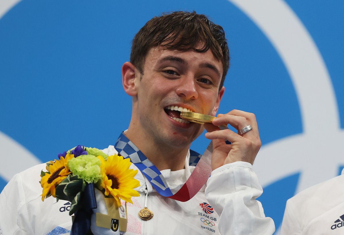 TeamGB's tweet photo. From Tokyo stars to #SPOTY nominees 🤩

Congratulations @adam_peaty &amp; @TomDaley1994! https://t.co/20rEua6aZi