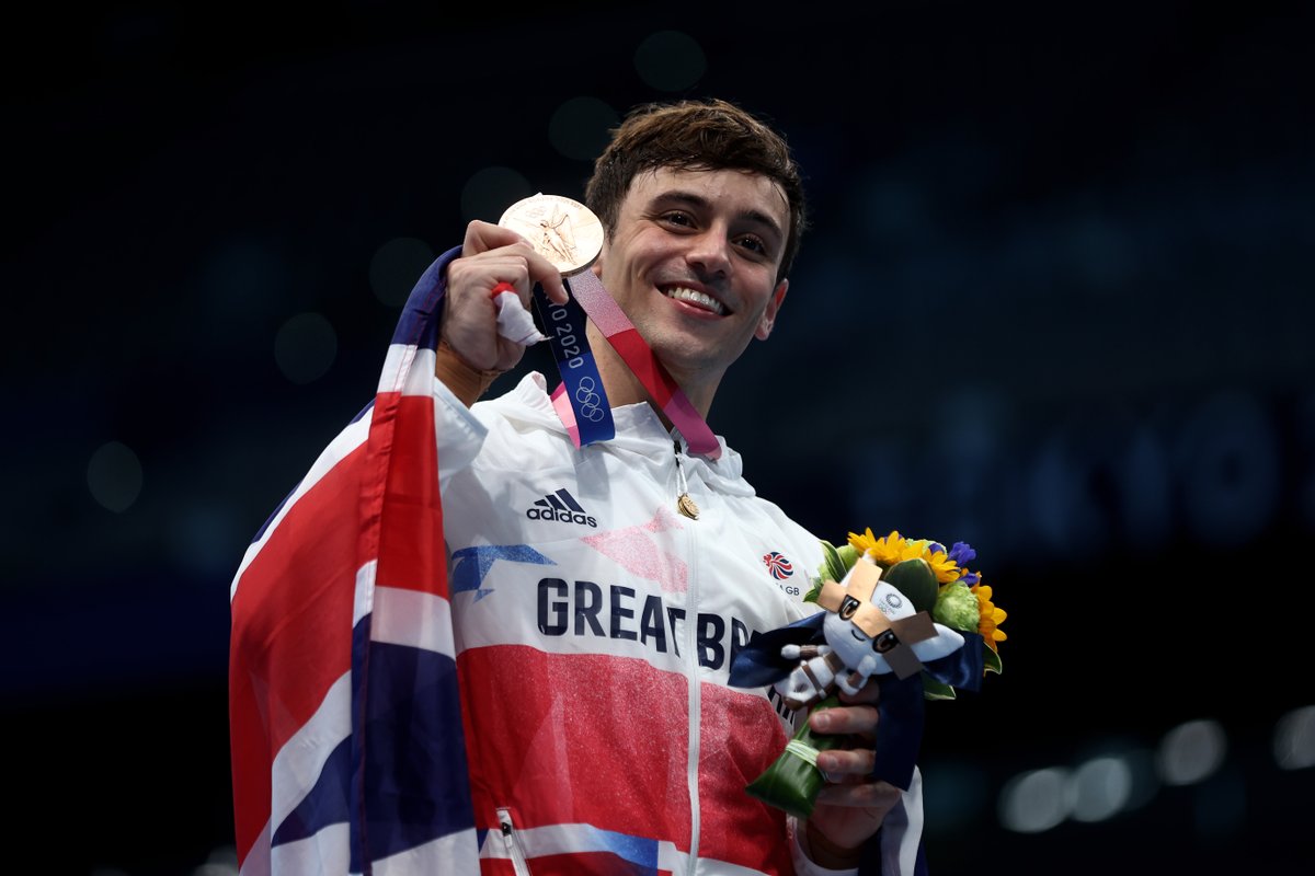 From Tokyo stars to #SPOTY nominees 🤩

Congratulations <a href="/adam_peaty/">Adam Peaty OBE</a> &amp; <a href="/TomDaley1994/">Tom Daley</a>!