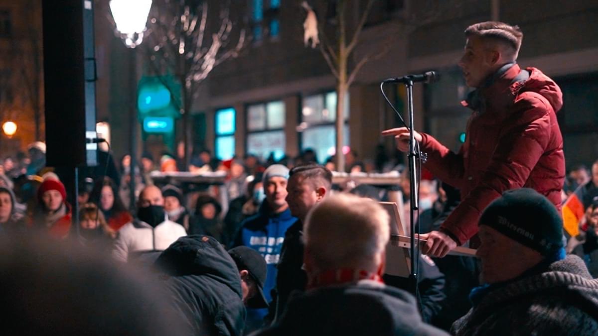 JeanPascal_Hohm's tweet photo. Am 18. Dezember alle nach #Cottbus!
Für die Freiheit. Gegen #Impfpflicht und Staatswillkür.
18:00 Uhr
Oberkirchplatz
#CB1812 #CB1112 https://t.co/3sYgspcZQB