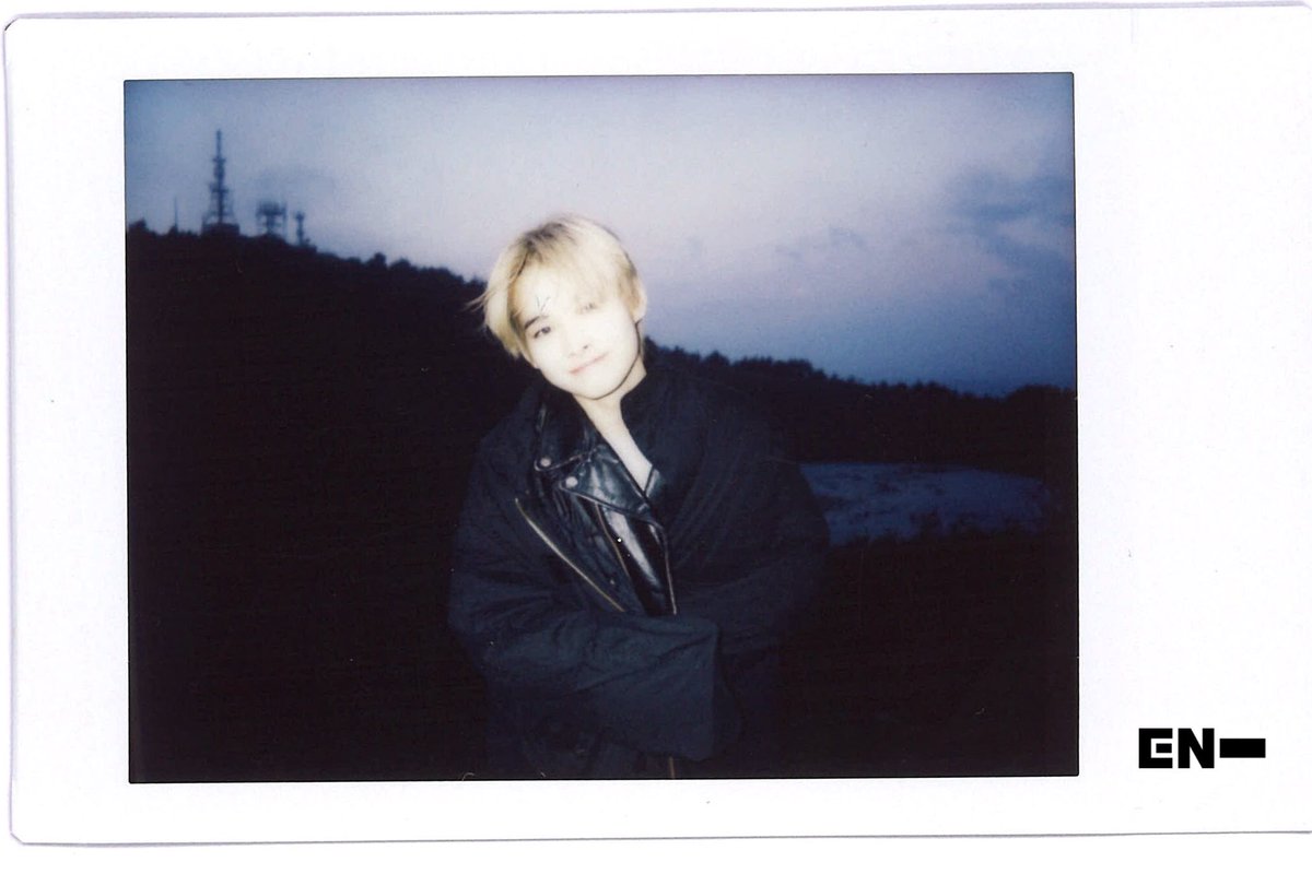 sjyIuv's tweet photo. he's such a baby 😭🤍 https://t.co/3RAy93CGcj