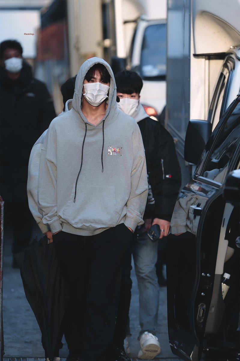 FLAMING_mg's tweet photo. 𝙣𝙤 𝙬𝙤𝙧𝙙𝙨 𝙖𝙧𝙚 𝙚𝙣𝙤𝙪𝙜𝙝 𝙛𝙤𝙧 𝙮𝙤𝙪 #민규 #MINGYU https://t.co/ckSyhRdNoW