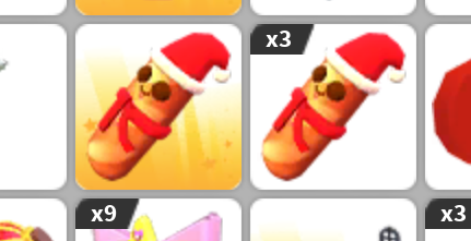 Aaaliya34's tweet photo. @giveawayuwu @PlayAdoptMe I got these out of the game toy what can I possibly get from them? https://t.co/9tfJCr5SWj