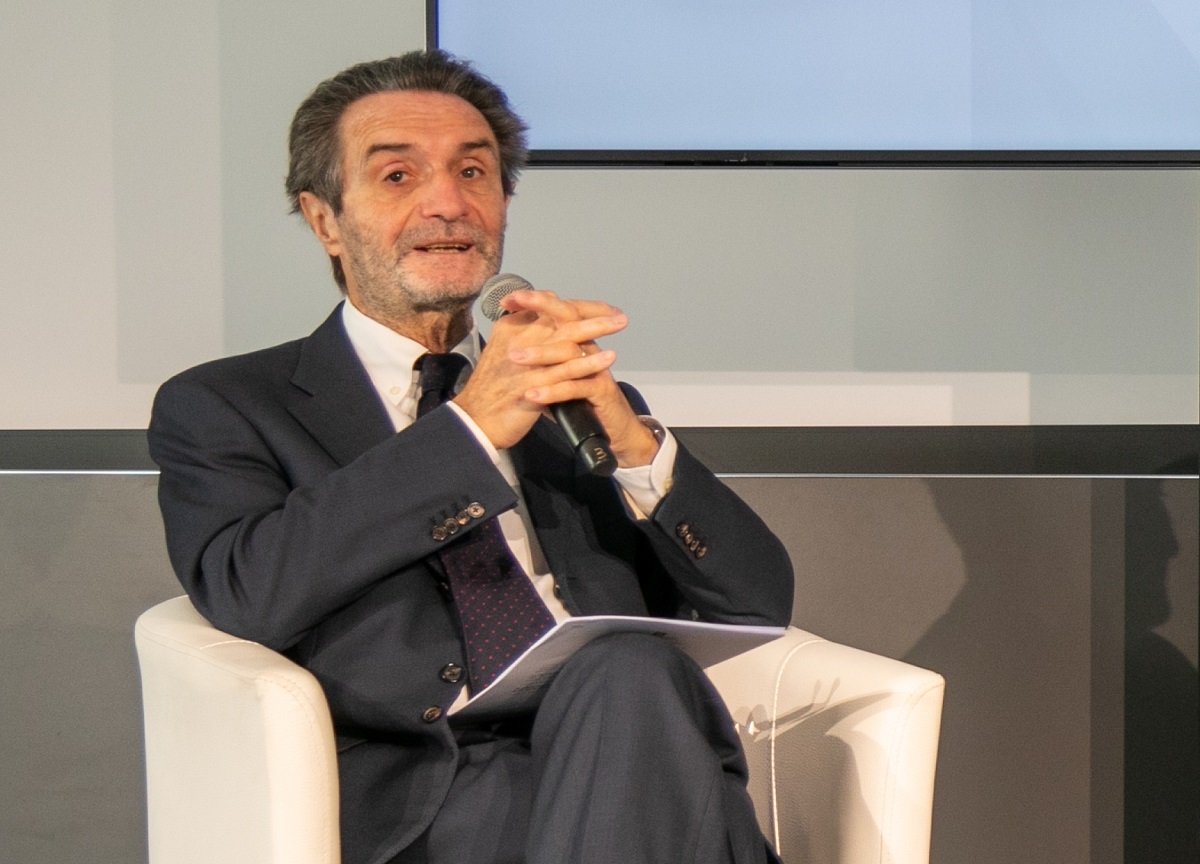 truenewspuntoit's tweet photo. #AttilioFontana a #DirezioneNord: "Regionali Lombardia 2023, non so se mi ricandiderò. Ma sono state dette falsità" ➡️  https://t.co/NVpDWkXDyY https://t.co/xOQqweInuO