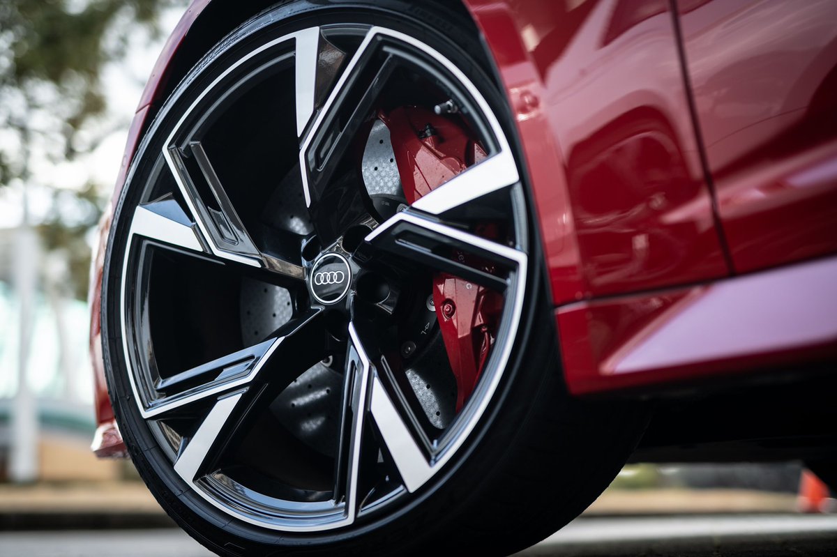 #Audi #RS6Avant ❤️

#TheSpeedingDemon 
#SpeedDemon250 😈