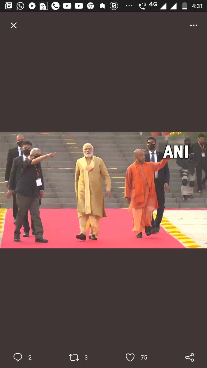 Modiji be like - tum log kuch bhi dikhao apun to camera hi dekhega😎
#KashiVishwanathDham #MissUniverse2021 #KashiVishwanathCorridor