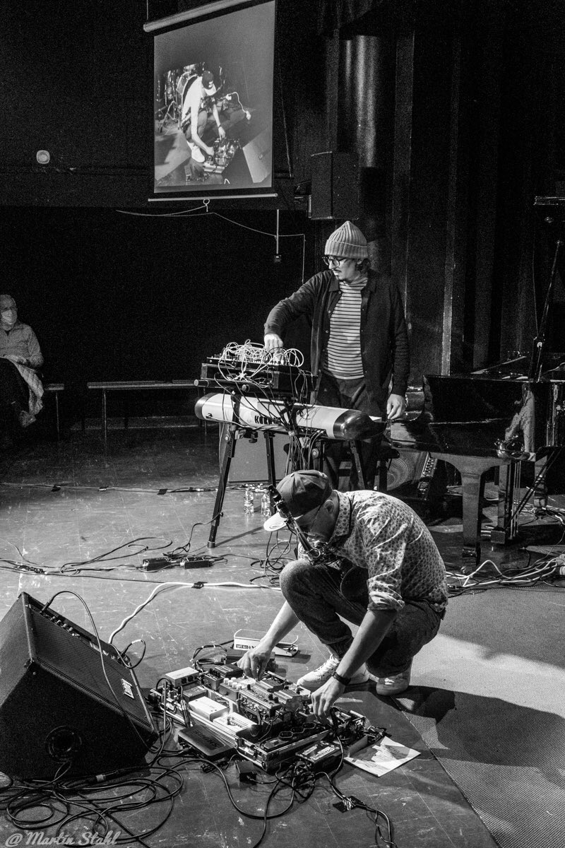 pericopes's tweet photo. “Leur musique est inventive et originale, grâce à la cohésion de ce trio dont l’envie de jouer ensemble et de partager ne fait aucun doute.” #jazzrhônealpes

Merci @jazzclubgrenobl 💛 &amp; the fantastic audience 🙏🏼 #ChantalDollet for the nice review &amp; #MartinStahl for the super pics https://t.co/0oi2AV6NF6