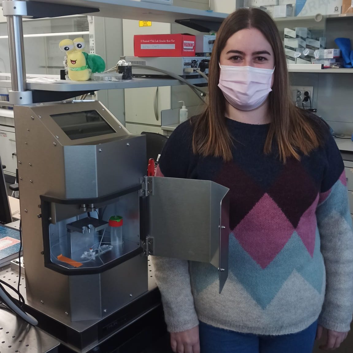 NanoB2A_group's tweet photo. Dr. Patricia Ramírez-Priego and her #PointOfCare Biosensor for #Tuberculosis #Diagnosis have been awarded with the #Pioner2021 prize, granted by @iCERCA to PhD thesis with special interest in #techtransfer. Congratulations Patri!! 🎉
@icn2nano https://t.co/k9qo6Gjfr0