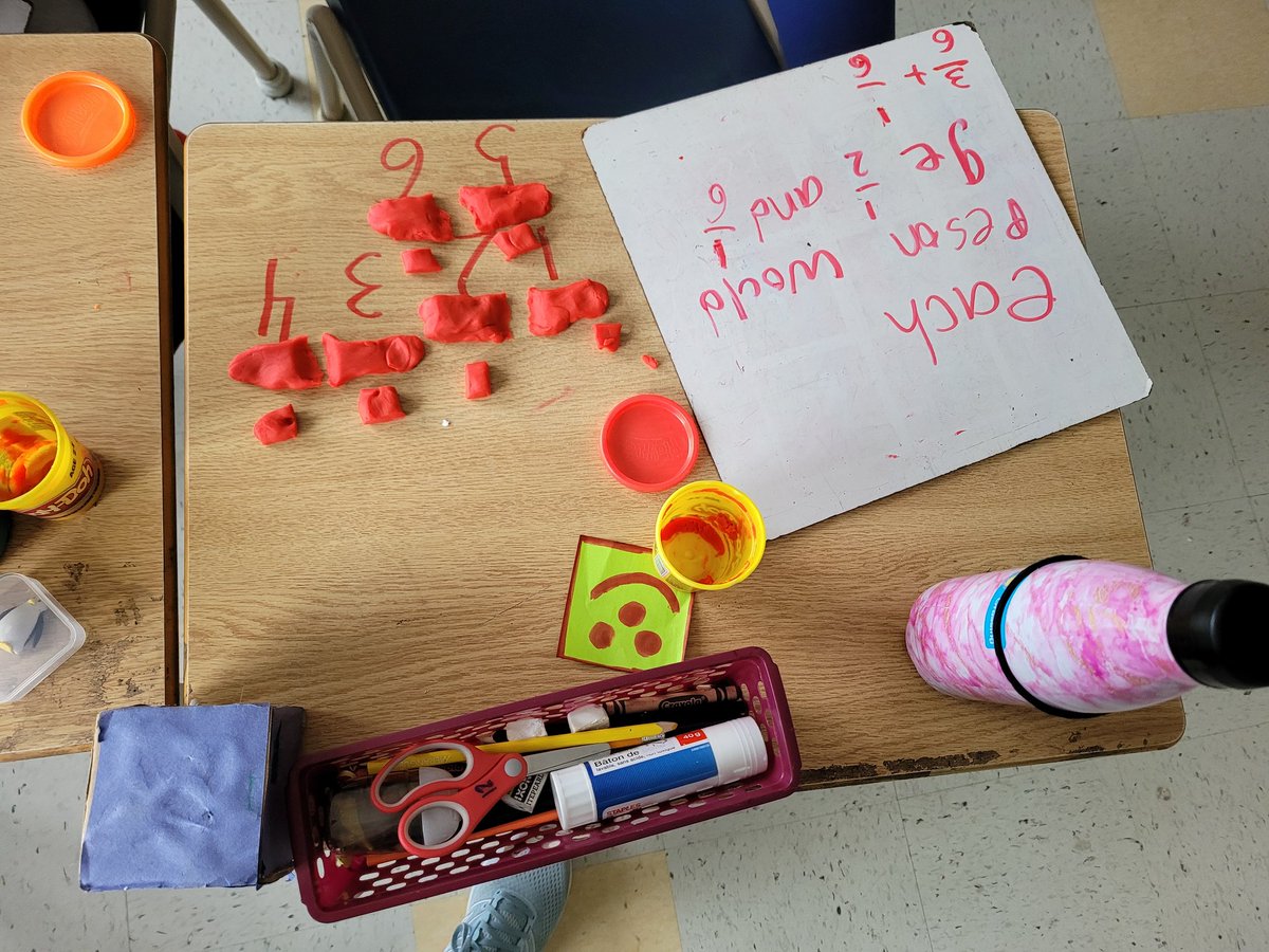 AComu03's tweet photo. Math with playdoh is always fun! Thanks Mr. V for teaching us fractions using different things! https://t.co/qrGljpJ9XQ