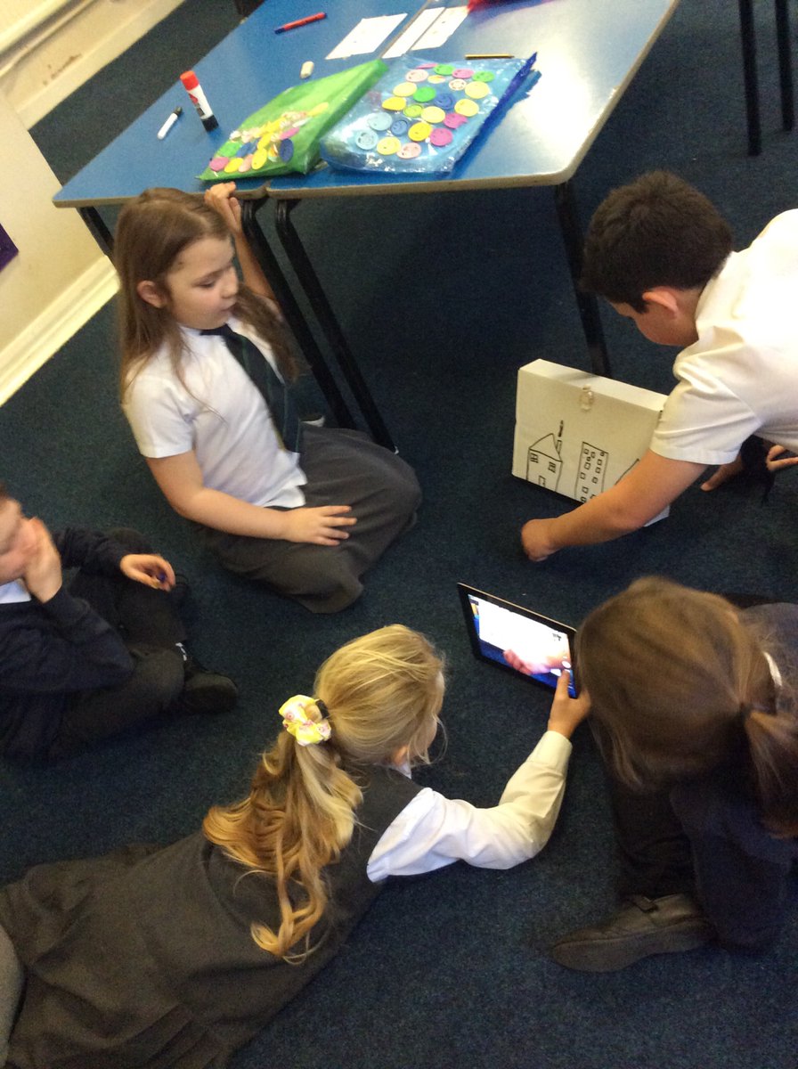 MrB_TheMill's tweet photo. We are now using our settings, characters and story boards to start making our stop motion nativity! #ASAwriting #ASAcomputing #ASADtech #ASAReligiousEducation https://t.co/JaaXdEv1j0