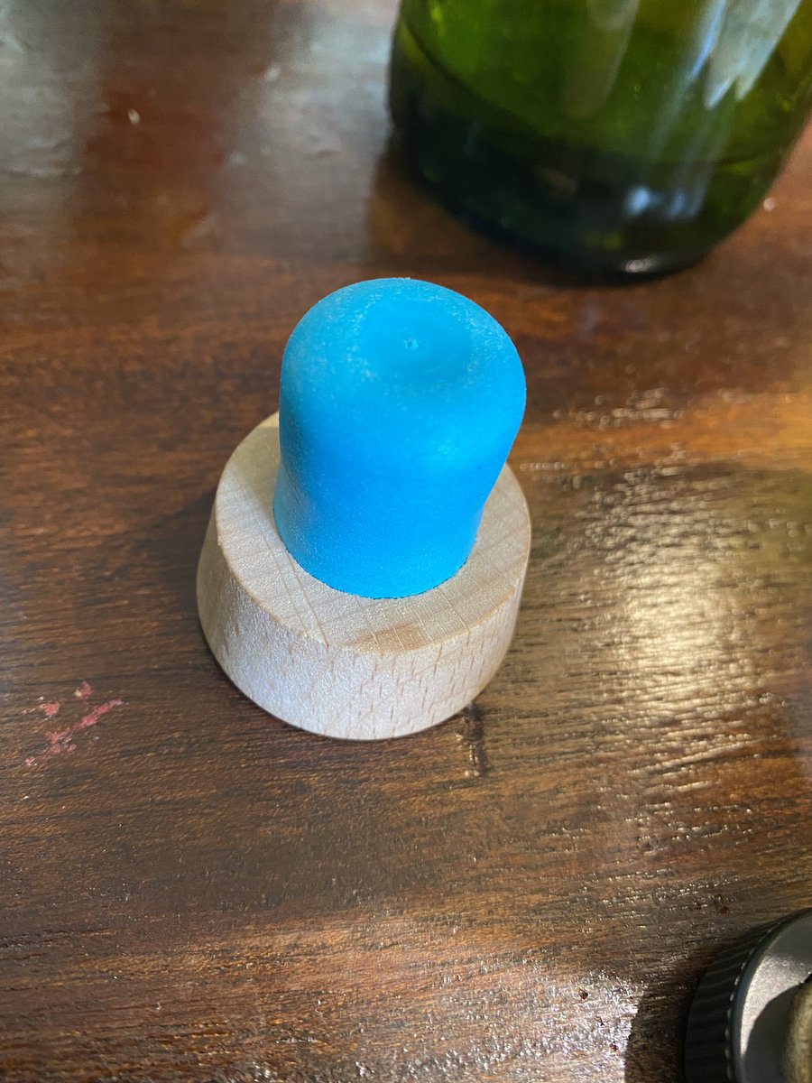 MediaMK's tweet photo. So many gin bottles have butt plugs as tops https://t.co/WNAUrOOWXU