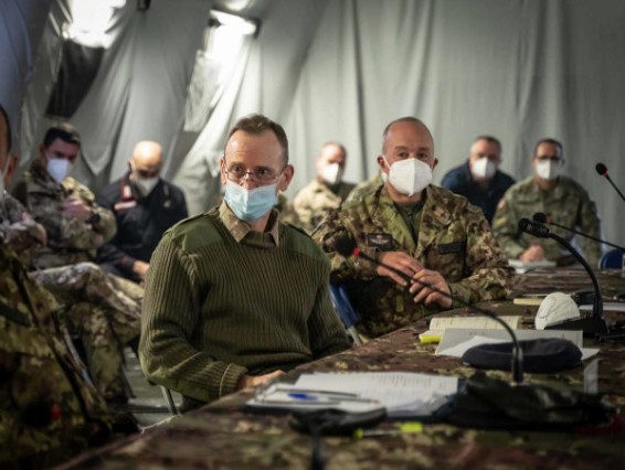 SM_Difesa's tweet photo. .@NRDCITA
Oltre 500 militari di 18 Paesi alla  #SteadfastJackal 21, esercitazione #NATO in uno scenario di crisi

➡️https://t.co/aUDnQH6nsx

#ForzeArmate🇮🇹 #UnaForzaperilPaese
#Esercito #MarinaMilitare #AeronauticaMilitare #Carabinieri
#StrongerTogether #WeAreNATO
#13dicembre https://t.co/gpjUUgUDk8