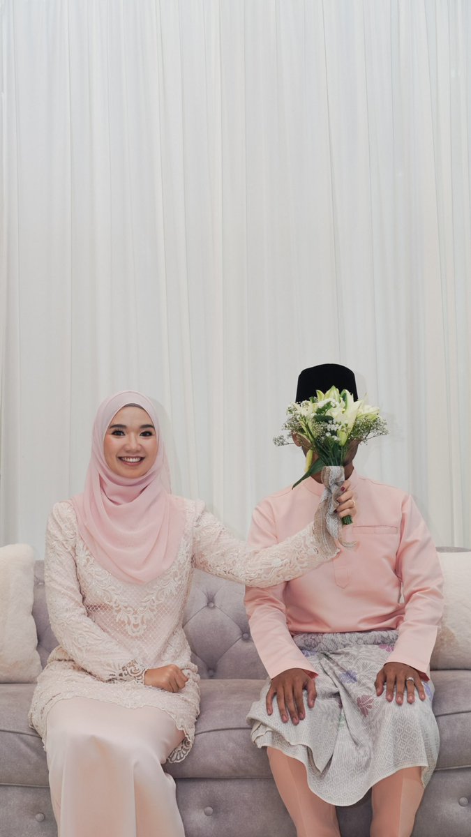 eninxcopiya's tweet photo. woah alhamdulillah one of my wishlist achieved! Hello fiancé ❤️
ok tak open table, off table. https://t.co/mbRFsDXXYa