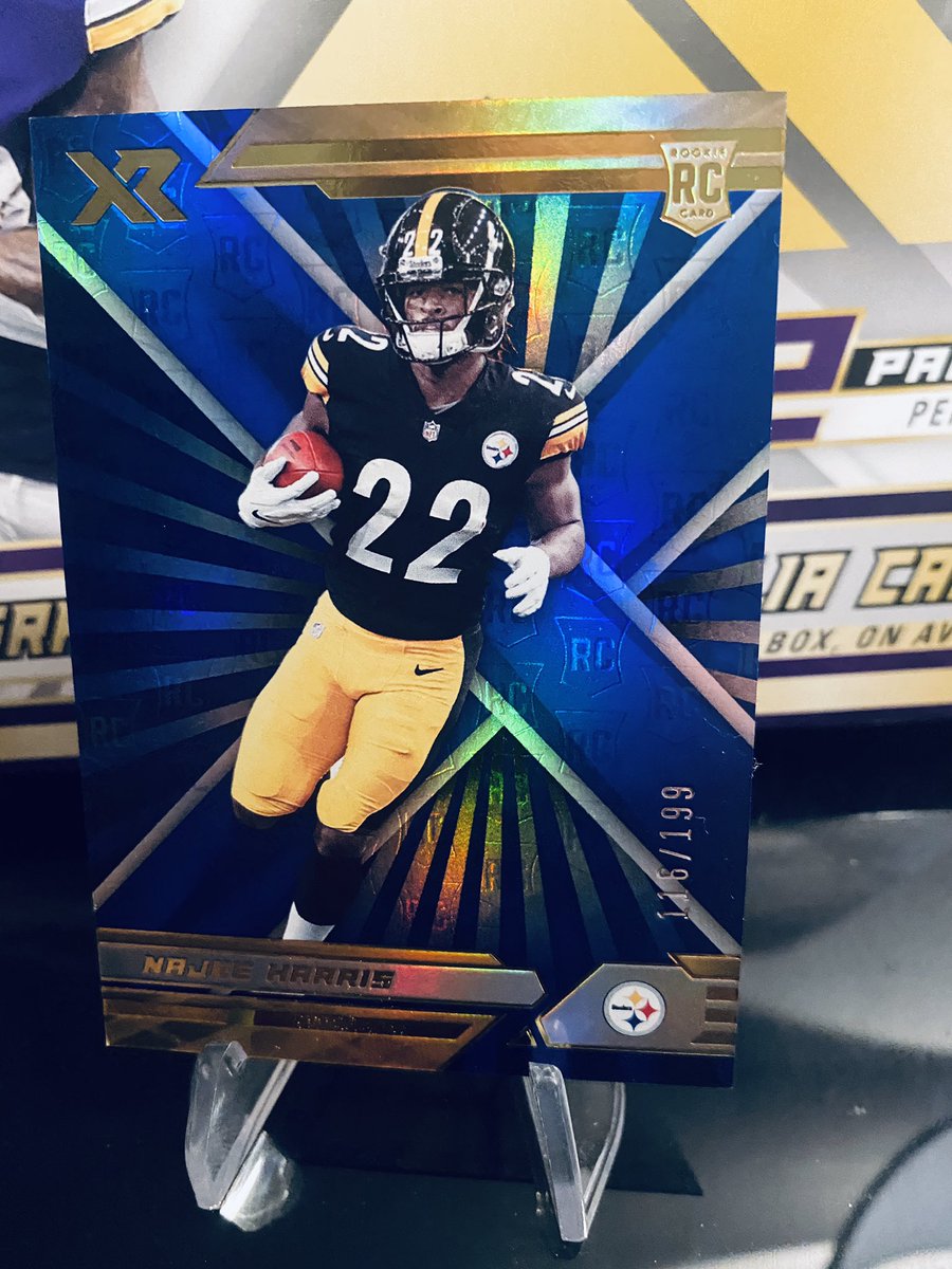 Superstarcarduk's tweet photo. Not so clued up on nfl selling these @HobbyConnector @Hobby_Connect @TheHobby247 Uk seller looking to offload https://t.co/CuckCyH1Dj