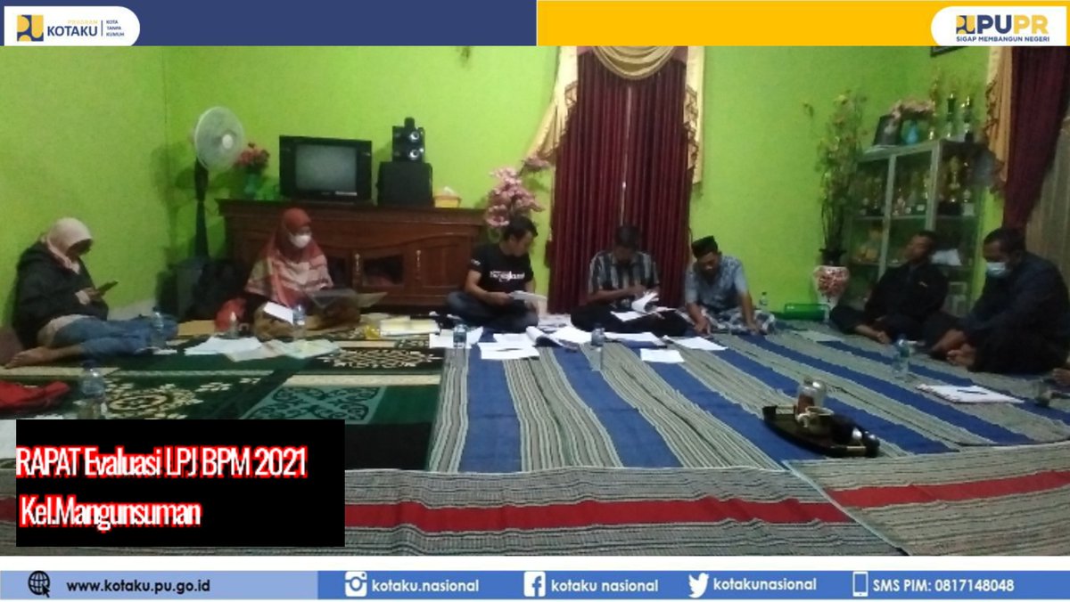 KPonorgo's tweet photo. Rapat Evaluasi LPJ BPM 2021 Kel.Mangunsuman https://t.co/fxsG8ZtAVe