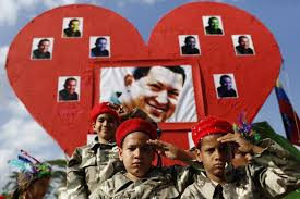 edalge's tweet photo. ¡📢🇻🇪⏩➡️♥️🎀!....#NuestroEternoCMDTE .@edalge @Mariela90701605 @latoyter @mguevara1331 @SusanaPadrn2 @quiskillosa @JoseRafaelbenc2 @ComandoZonal @GuerreroRegreso @Venezuelamg @florher37581616 @morena_merlin @AugustoTovar8 @machadodz @Venezuela_MRT @neriorincon111 @MiguelNeira13 https://t.co/a9u4tO3iNH