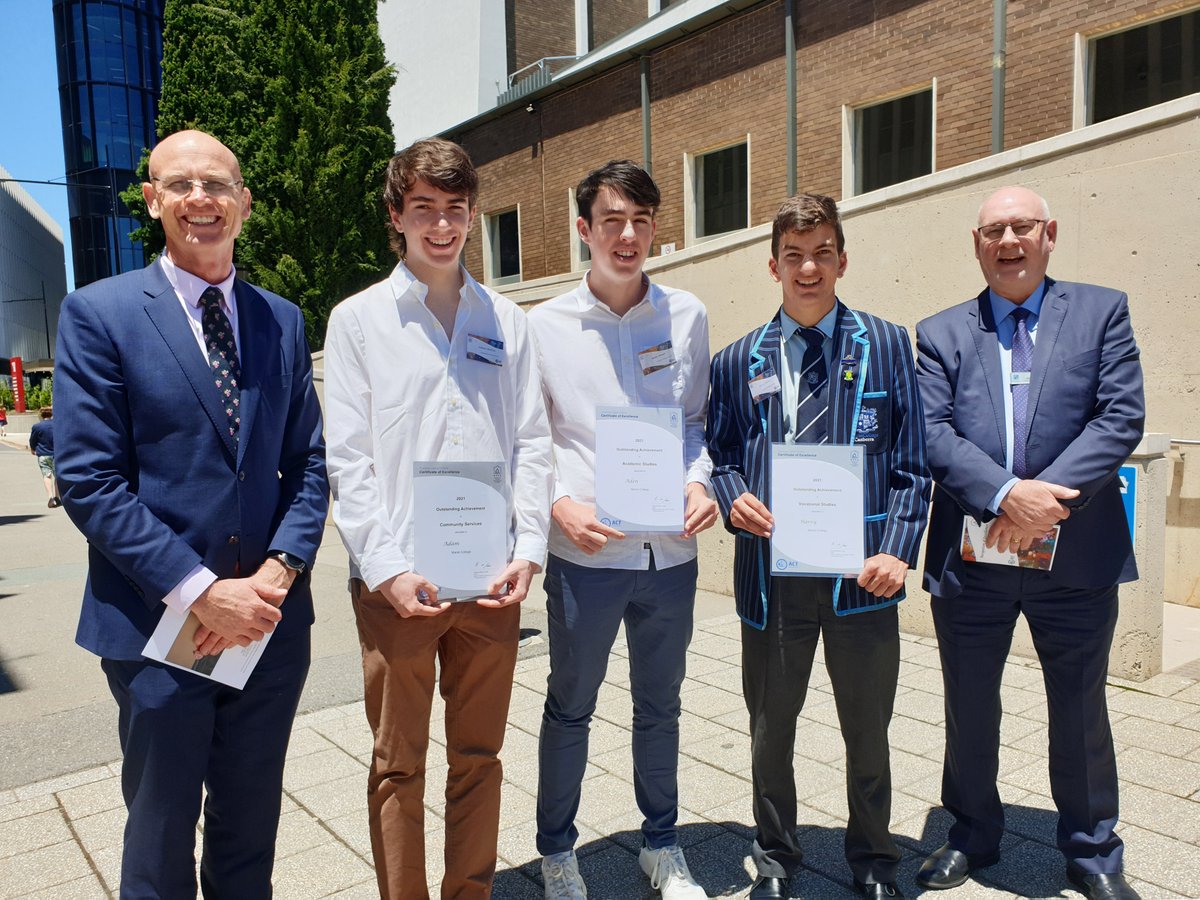 maristcc's tweet photo. Congratulations to six of our Year 12 students who were recognised at the ACT Board of Senior Secondary Studies’ Recognition of Excellence Ceremony (some of whom are pictured): Aden, Sam, Adam, Ciaran, Harry and Angus.
#BeMarist
#GraduatingClassof2021 https://t.co/PAJNTOenU2