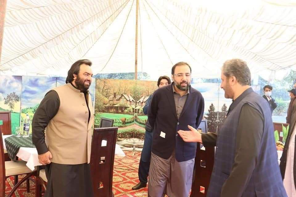 ChSalikHussain's tweet photo. الحمدللہ عوام کا دیرینہ مطالبہ پایہ تکمیل کی جانب گامزن!
وزیراعظم عمران خان نے بلکسر-میانوالی-مظفر گڑھ روڈ کا افتتاح کردیا، جو انشاء اللّٰہ ۱۸ ماہ کی قلیل مدت میں مکمل کرلی جائے گی۔ https://t.co/bLpYKg3mPQ