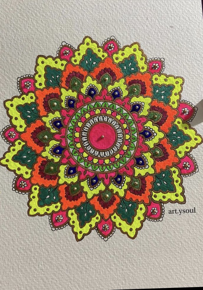 ArtySoul4's tweet photo. DM to purchase | mandala art #mandalaart #artvsartist2021 #ArtAdventCalendar #paintingoftheday https://t.co/wQHvTMot99