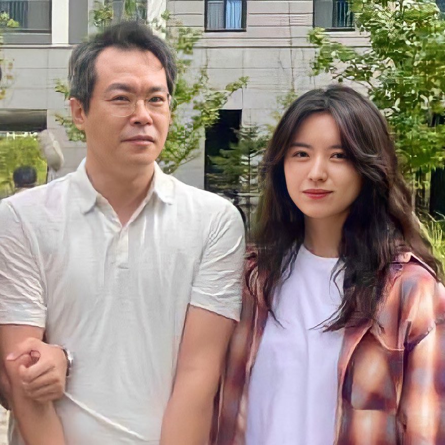 forhanhyojoo's tweet photo. #LoveLies (2016) > #Happiness (2021)

Actor #BaekHyunjin shared the first photo on Instagram today!
https://t.co/FWv6aDU2gr

#HanHyojoo #한효주 https://t.co/mnKR8HxJJ9