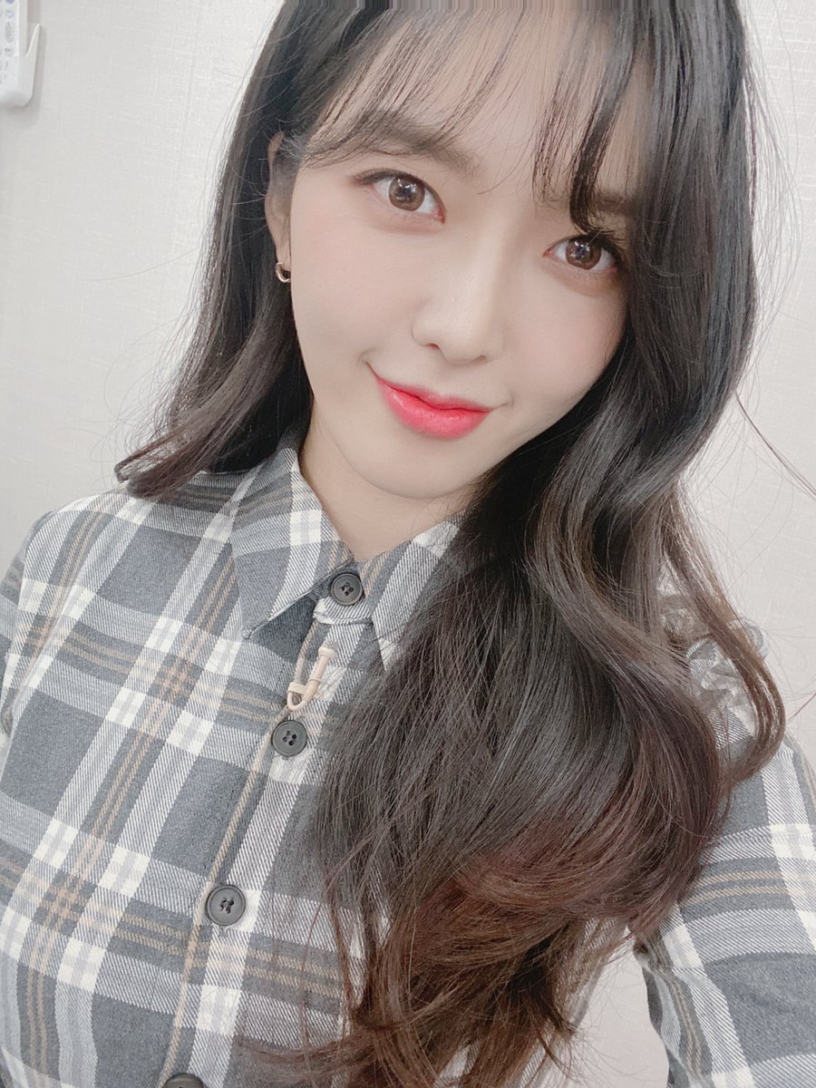 chanmipictures's tweet photo. - #CHANMI #찬미 https://t.co/UEwK1KKxln