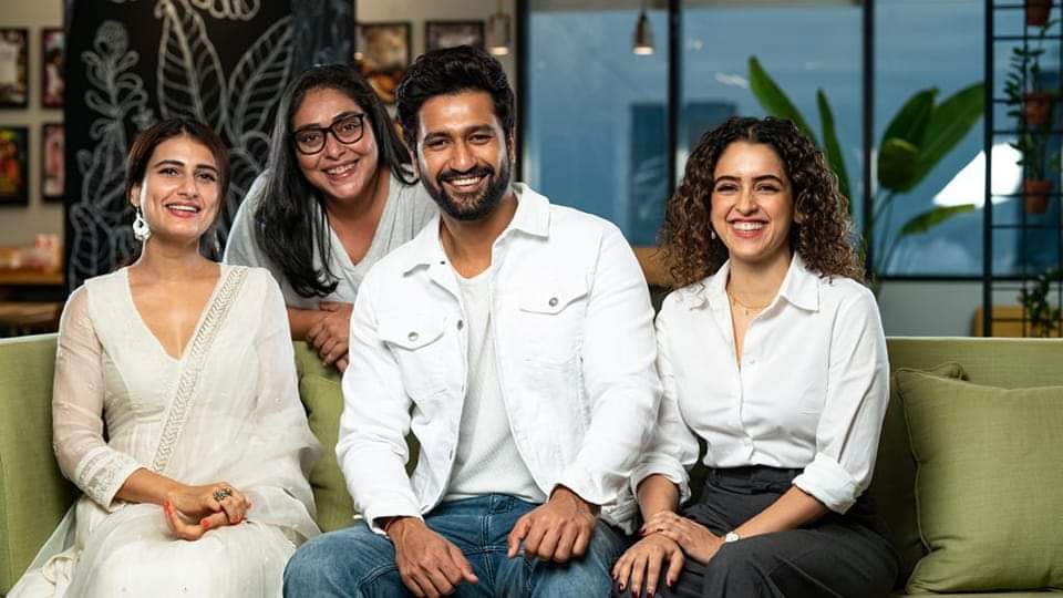 bolbolbolly's tweet photo. Team #SamBahadur has signed  @vickykaushal09  film based on the life of Field Marshal #sammanekshaw.
@sanyamalhotra07 will essay the part of the wife #Silloo, while #FatimaSanaShaikh  will portray the role of #IndiraGandhi... Dir by #MeghnaGulzar Gulzar. https://t.co/8TECA7GPqh