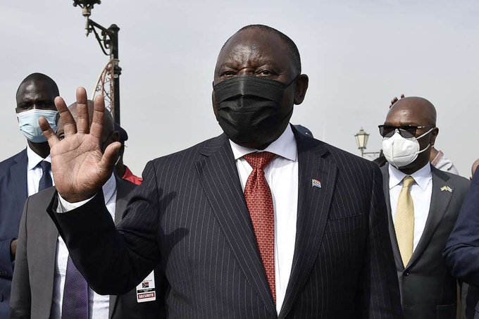 ntvkenya's tweet photo. South African President Cyril Ramaphosa tests positive for Covid-19 https://t.co/HPV6RZnIeL https://t.co/Du1uM9JSHH
