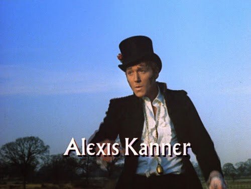 TimeLordDrew61's tweet photo. Remembering today Alexis Kanner who passed away 18 years ago today, I will raise a glass to him, one of my favourite actors in his memory
#AlexisKanner #UFO #ThePrisoner #SoftlySoftly #TheSaint #Crossplot #GoodbyeGemini https://t.co/HJZrn7GKkm