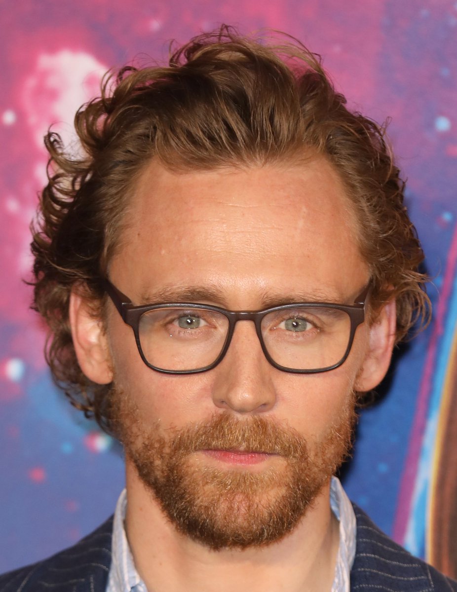 corbaz_beatrice's tweet photo. Wonderful week at all
May your home be a haven of peace
May your heart always be open and warm
May your eyes reflect your beautiful soul
May your smile be only kindness
#TomHiddleston
#HiddlesThoughts
#HiddlesInspiration https://t.co/E7X2NK1L1w