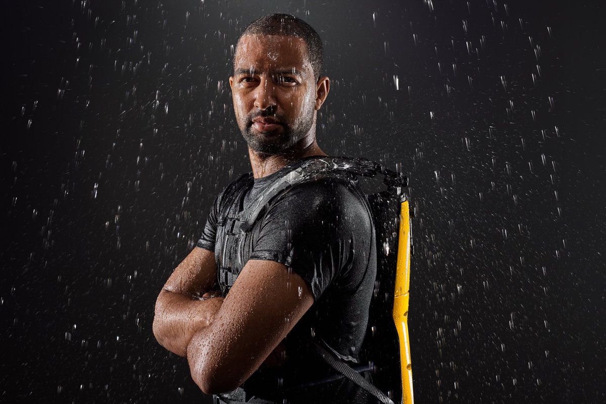 germanbionic's tweet photo. +++ NEWS +++ German Bionic präsentiert die 5. Generation seines #KI-gesteuerten Exoskeletts – Das neue #CrayX bietet u.a. aktive Laufunterstützung und ist Outdoor-tauglich. Video➡️ https://t.co/AZgugPqGnE PM➡️ https://t.co/tB3FsyUCJD #Exoskelett #Robotik #Logistik #CES2022 https://t.co/DOfOt7D4gE