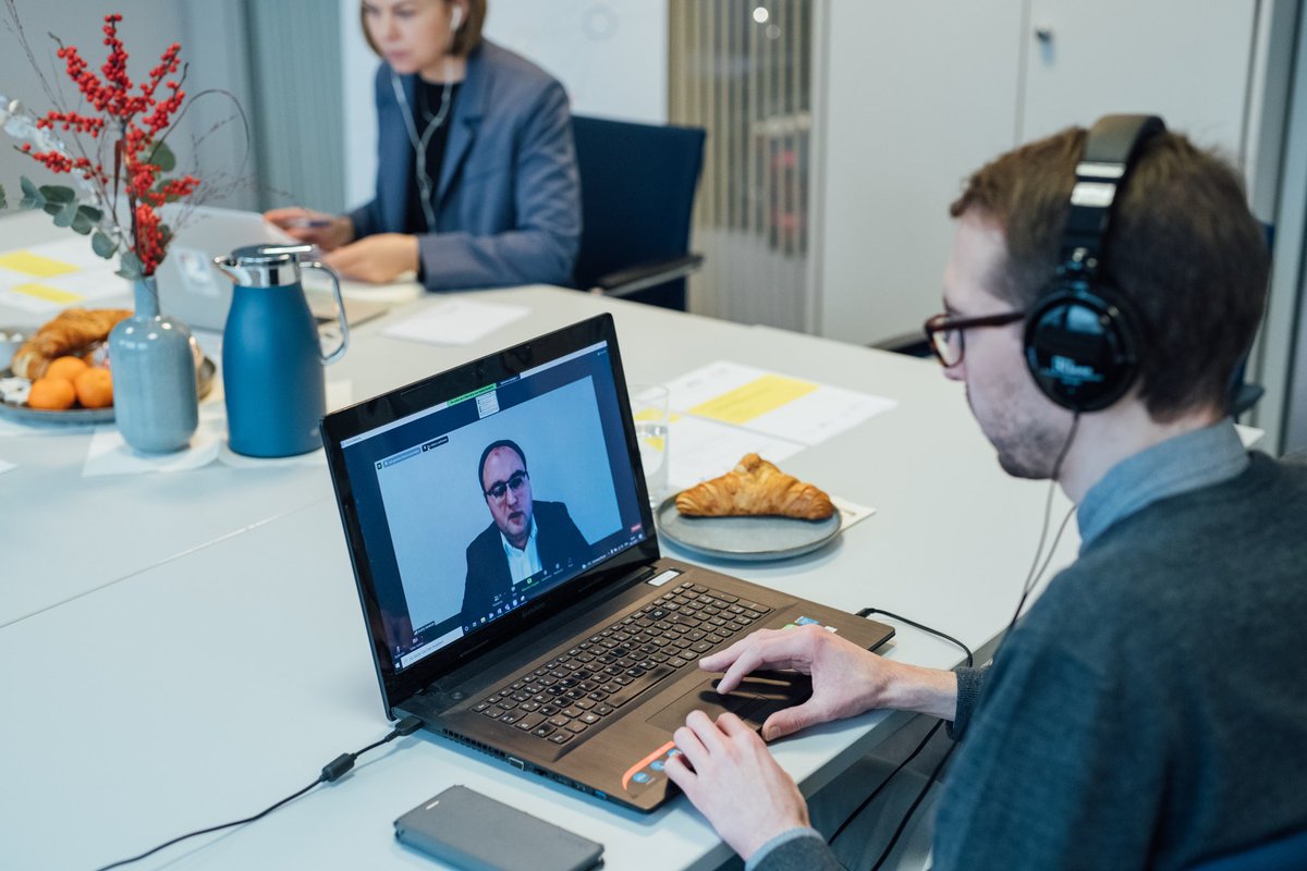 LjudmylaMelnyk's tweet photo. 70% der Territorien der #Ukraine besteht aus Ackerland und 66% davon gelten als die fruchtbarsten Böden (sog. Schwarzerde) auf der Welt. Nun ist die Bodenreform gestartet. Mit ukrainischen Experten haben wir über Chancen und Risiken der Reform diskutiert. #UkraineBreakfastDebate https://t.co/A91NguvxmF