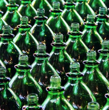 Divul_cat's tweet photo. NOU | "El PET reciclat ja no és una opció, és vital per al nostre planeta!"

Article de la professora Sílvia González, de #GEOIL - @campusigualada, al blog PARLEM D’ORGANITZACIÓ INDUSTRIAL I LOGÍSTICA #Divulcat

https://t.co/wcaUn0FKJb https://t.co/gSmpPzXRfg
