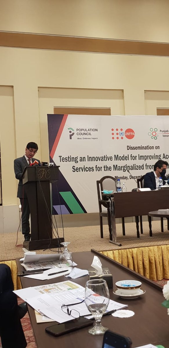 UNFPAPakistan's tweet photo. #HappeningNow: in #Lahore Dissemination of Final Evaluation Results on Innovative Model for Improving Access to Family Planning Services for the Marginalized aimed at improving access to FP services for the most marginalised integrated with  largest national safety net programme https://t.co/m12krBbqej