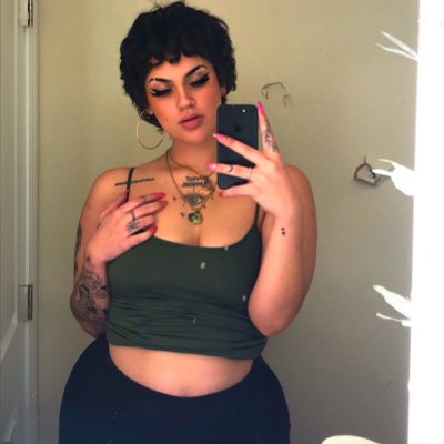 juliettarussoo's tweet photo. #NewProfilePic https://t.co/LOVVCgMHpE