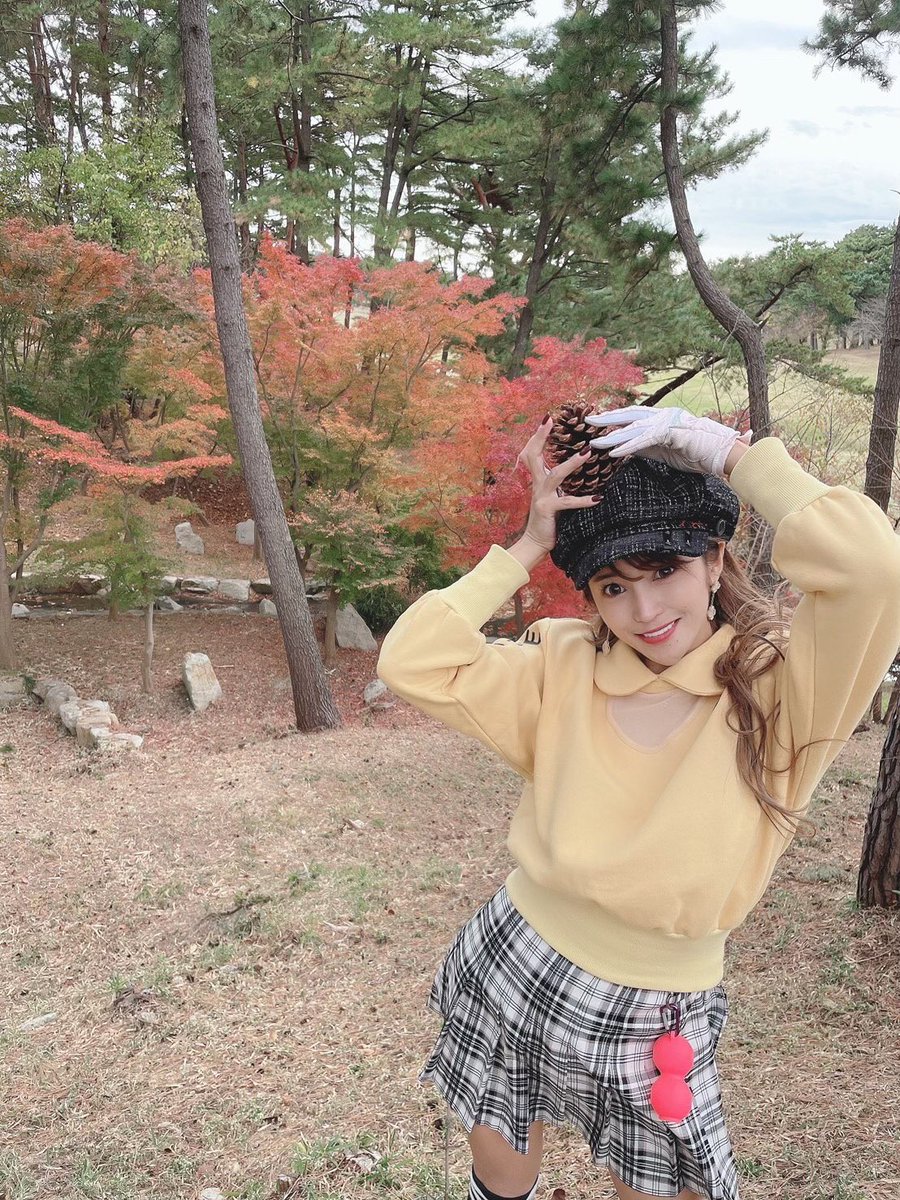 sa__chan1213's tweet photo. 今日はお誕生日❤️❤️やけどいつもと変わらず家で1人寂しく過ごす私にサンタさんよこーい🥺💞https://t.co/asRUAakSdw https://t.co/jWCH4GFd1A