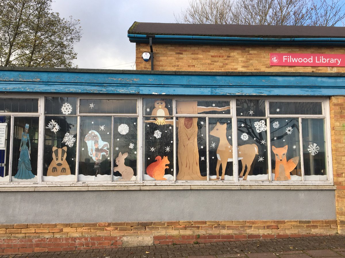 BristolLibrary's tweet photo. Festive frolics from #Filwoodlibrary ❄️ #Narnia comes to South Bristol 🧙♀️🌳🦉
@southbristolmum @FilwoodCentre https://t.co/Q1lDfIUpLs
