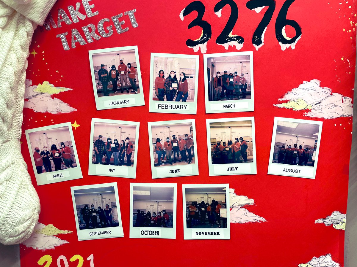 LeslieTGT's tweet photo. Our #November You Make Target Award goes to… our Backroom TM Rosalyna! Keeping us going through Q4 every day! 🤩 #YouMakeTarget #T3276 #Target https://t.co/yhE9Cn7DBn