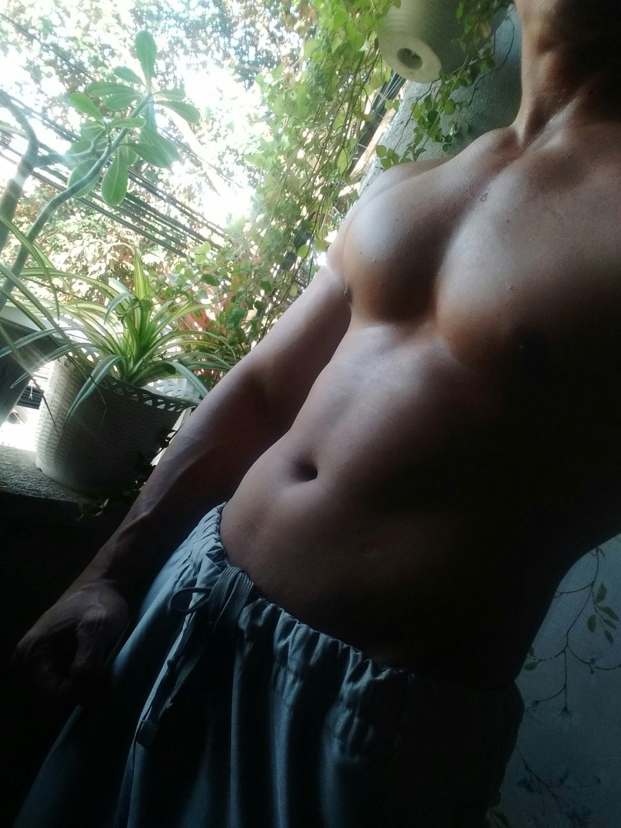 RapsaRapsa2's tweet photo. Ang ganda ng halaman https://t.co/djkaWGioZn