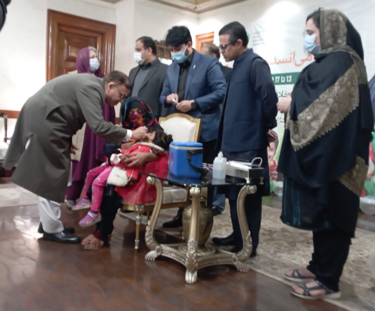 One Mission: Polio - Free 🇵🇰 for Every Child 👶❗

Chief Minister Punjab <a href="/UsmanAKBuzdar/">Usman Buzdar</a>, Health Minister <a href="/Dr_YasminRashid/">Dr. Yasmin Rashid</a>, Official Spokesperson of the <a href="/GovtofPunjabPK/">Government of Punjab</a> <a href="/hasaankhawar/">Hasaan Khawar</a> and Coordinator <a href="/EocPunjab/">EOC Punjab</a> Sundas Irshad inaugurated the National polio campaign.
#VaccinesWork