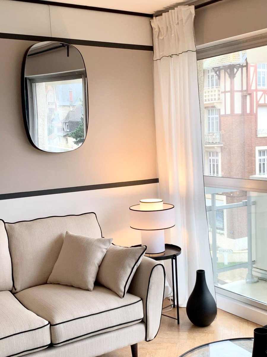 abat_jours's tweet photo. Notre collection Eclat est à l'honneur dans cette très belle rénovation d'#intérieur! Merci à Cendrine pour sa confiance 🙏
#design #abatjour #luminaire #faitmain #fabricationfrançaise #décoration #faitmain #madeinfrance #décorationintérieur https://t.co/mM0VnynAZb
