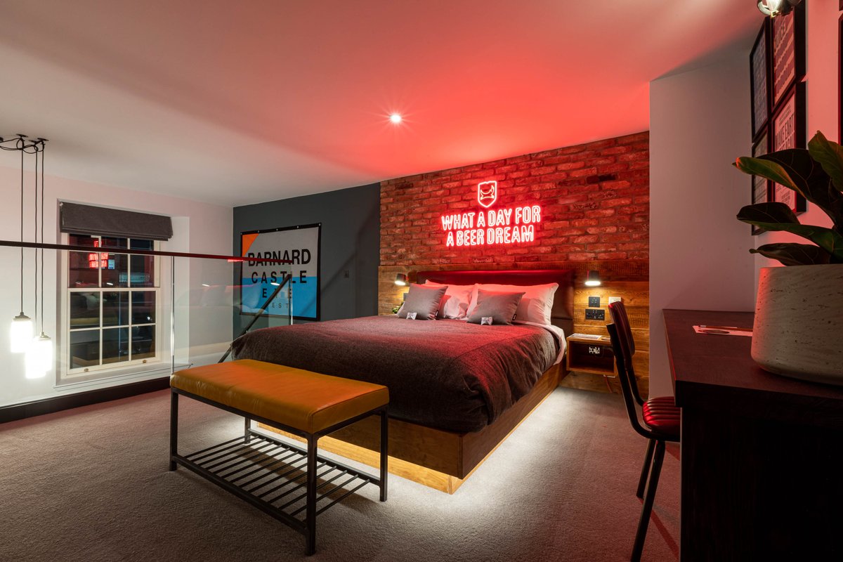 James B Watt MBE (@jamesbwatt) on Twitter photo ⚡️Competition Time!⚡️
We just opened an amazing new beer hotel in Edinburgh with beers on tap in every room & fridges in the shower for shower beers! <a href="/doghouseedin/">BrewDog DogHouse Edinburgh</a>
Retweet for the chance to win a weekend stay at our brand new Edinburgh hotel! ⚡️Competition Time!⚡️
We just opened an amazing new beer hotel in Edinburgh with beers on tap in every room & fridges in the shower for shower beers! <a href="/doghouseedin/">BrewDog DogHouse Edinburgh</a>
Retweet for the chance to win a weekend stay at our brand new Edinburgh hotel!