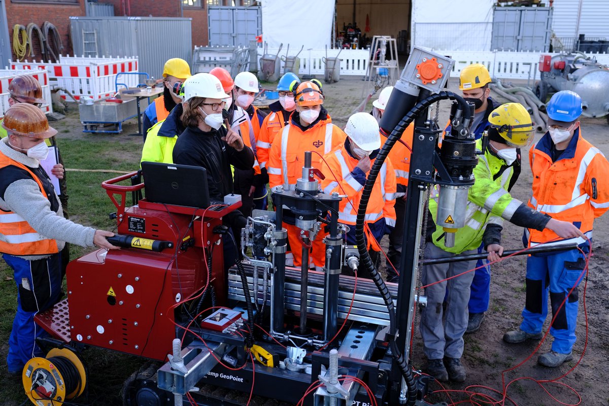 RoyalEijkelkamp's tweet photo. Bau-ABC Rostrup, a German training center for the construction industry, uses our Compact Crawler CPT130 at the training courses focused on well drilling. 
#CPT #ConePenetrationTesting #Soil https://t.co/jlX6coUFcQ